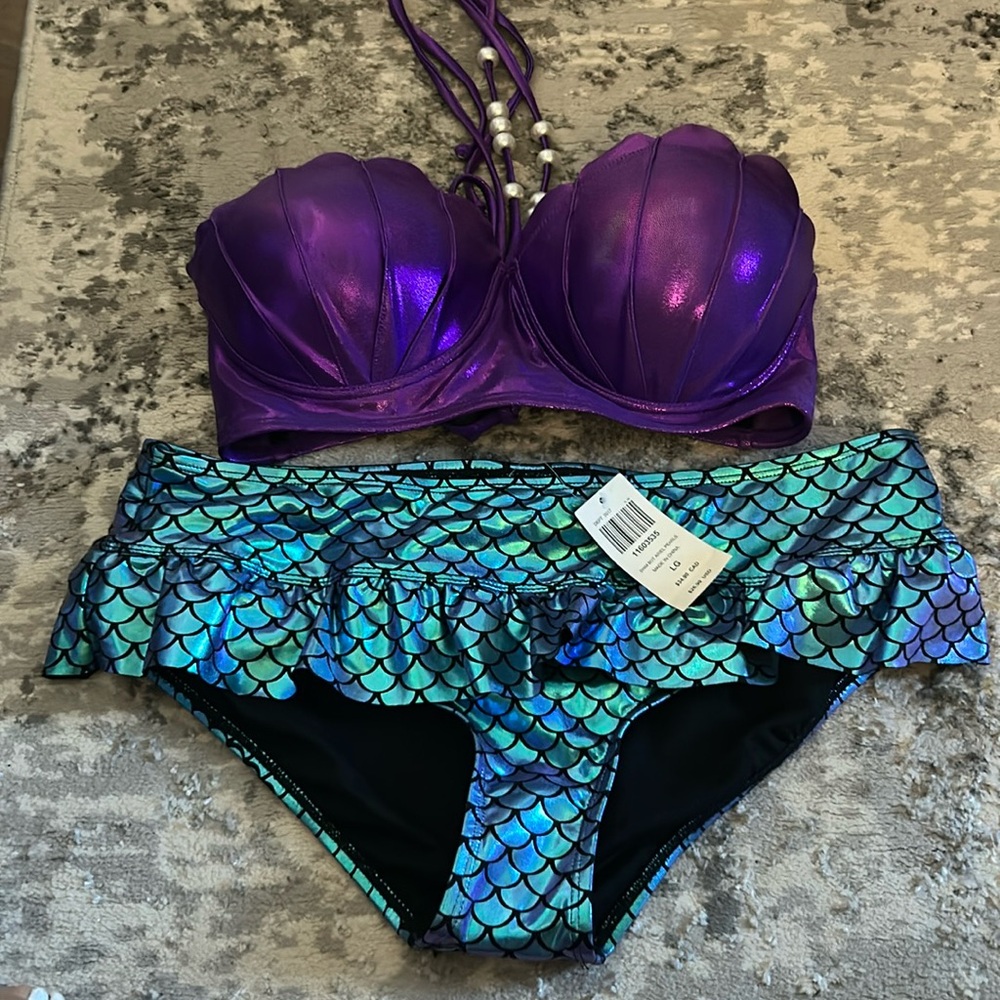 DISNEY- Mermaid Ariel-Pearl Iradesant Ruffle Swim bikini Top and Bottom